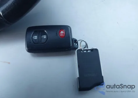 2011 Toyota Rav4 Limited V6 из США, поврежденный, VIN 2T3DK4DVXBW061184